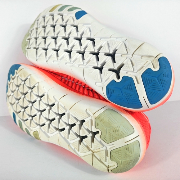 Nike Free Transform Flyknit Pink Womens Size 8 Running Training Shoes 833410-601 - Picture 15 of 16